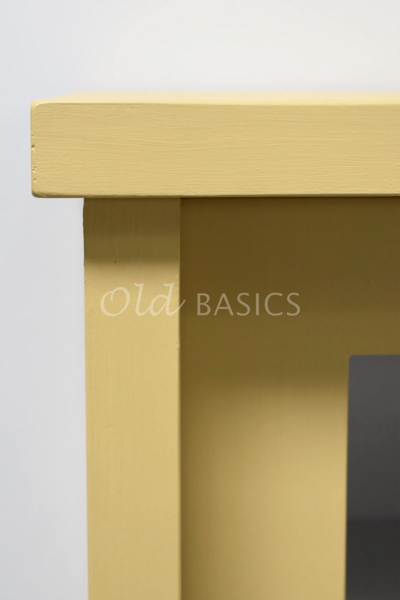 Detail van Dressoir Bordeaux Novi, 3 deuren, RAL1002, geel, materiaal hout